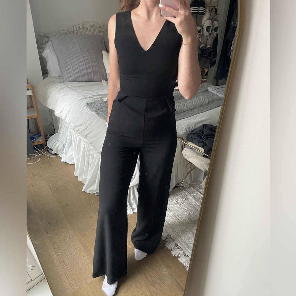 Black Sleeveless Jumpsuit